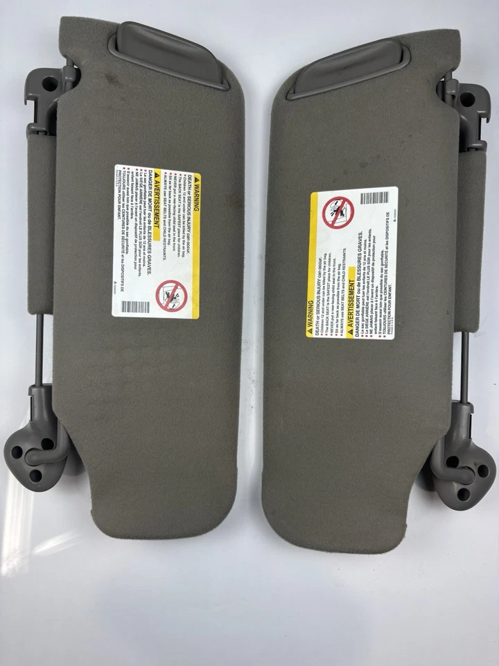 03-07 Chevy GMC Silverado Sierra Tahoe Suburban Yukon Juego de parasol OEM Foto 1 de 4