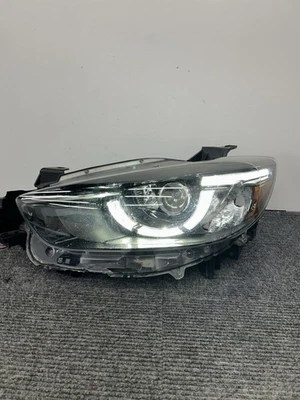 Faro LED OEM 2013-2016 Mazda CX-5 (izquierdo/conductor) Foto 1 de 4