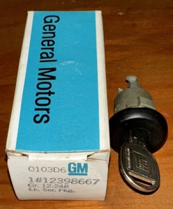Cilindro y llave GM 1984-1996 OEM NOS GM Chevrolet Buick Pontiac Oldsmobile 12398667 - Imagen 1 de 2