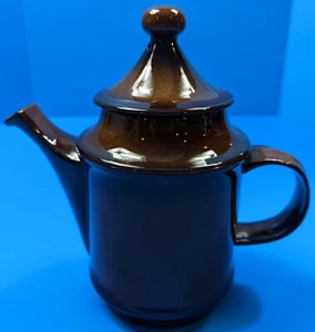 Coffee Pot with Lid – Goebel Tobago – Bavaria West Germany – Brown 500 - Picture 1 of 8