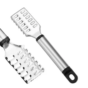 Stainless Steel Handheld Fish Scraper Descaler Fish Scale Remover Kitchen Tools - Picture 1 of 8