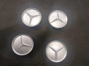 4 Stück originale Mercedes Deckel Nabendeckel Felgendeckel Satz Set 2014010225 - Bild 1 von 6