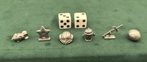 2010 Monopoly Nintendo Collector's Edition Replacement 6 Tokens And Dice - Picture 1 of 1