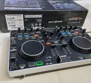 Denon DJ MC2000 DJ Controller HQ Audio Interface Mixer para VirtualDJ Serato Usw - Imagen 1 de 8