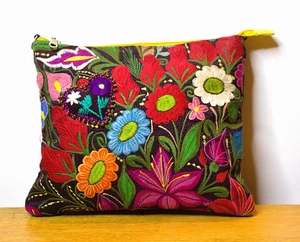 Colorful Handbag Whimsicle Floral Embroidered Design 2 pockets Zip Up - Picture 1 of 6