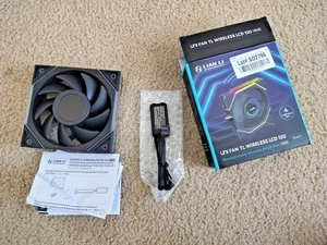 Lian Li UNI Fan TL LCD Wireless 120-Single Pack-2.4 GHz Wireless Fan 12TLLCD1W1B - Picture 1 of 11