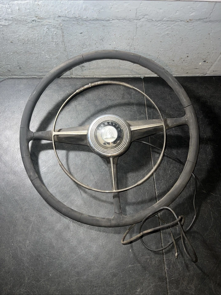 1946 1947 1948 Plymouth P15 Special Deluxe volante original OEM Plus leer Foto 1 de 4