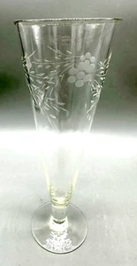Set of 4 VTG Etched Pilsner Glasses 8 3/4" Hand Blown Crystal Floral pattern EUC - Picture 1 of 19