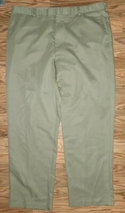 Pantalones de vestir delanteros planos de golf beige caqui Dockers talla 40 x 32 - Imagen 1 de 7