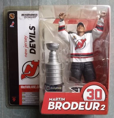 McFarlane MARTIN BRODEUR #30 Series 9- New Jersey Devils Foto 1 de 2