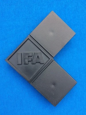 Multicar M25 original IFA Schriftzug Emblem Logo Firmenzeichen Plakette DDR Neu - Bild 1 von 2