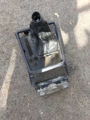 Alfa Romeo Spider 1991 consola central Foto 1 de 4