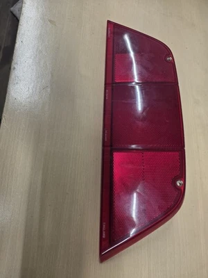 Sinclair C5 1985 Rear back Light Brake Tricycle Magnalite England Red original  - Image 1 of 4