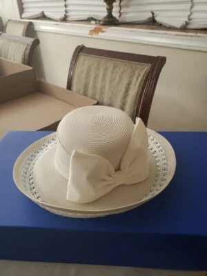 Sombrero vintage WHITTALL & SHON 22 1/2 cabeza lentejuelas de paja con lazo!  Foto 1 de 4