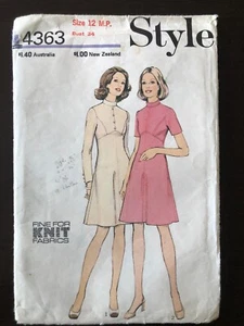 Vintage 60's Style 4248 Sewing Pattern Coat With Pockets Collar CUT Size 12 34" - Picture 1 of 2