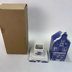 Heinen Delfts Blauw ~ Blue &White Canal House ~ West Coast Supply Group 2022 - Picture 1 of 6