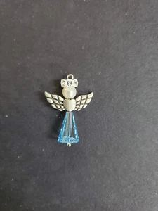 C.A. Ciondolo Angelo Placcato Argento 1,25" con Cristallo e Perla Swarovski (CA64) - Foto 1 di 2