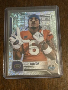 2025 Bowman Chrome U Football Shimmer Refractor Dallas Wilson - Bild 1 von 3