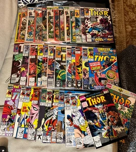 The Mighty Thor Marvel fumetto lotto di 37 numeri, 194-452 (non completi) - Foto 1 di 8