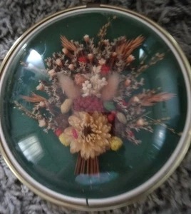 Vintage By Cideart Dry Floral Dome Shape Wall Hanging Made Belgium 6.5 " X 6.5" - Picture 1 of 7
