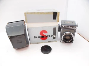 Cámara SLR Kowa KOMAFLEX-S con buscador de nivel de cintura, estuche de cuero y caja - Imagen 1 de 7