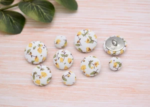 Set of 5 Small Yellow Blossom Floral Pattern Covered Buttons - 12mm, 18mm, 22mm - Picture 1 of 8