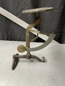 Antique Brass Envelope Weight Postal Scale 4 oz - Picture 1 of 6