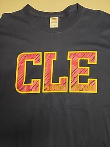 Cleveland Cavaliers Men's T Shirt Size Large New Dark Blue - Picture 1 of 1