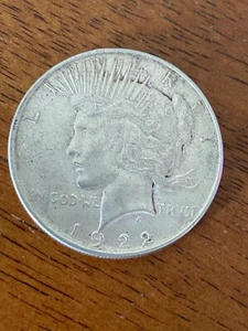 FINE 1922 Peace US Silver Dollar - 90% Silver - Philadelphia Minted - Picture 1 of 3