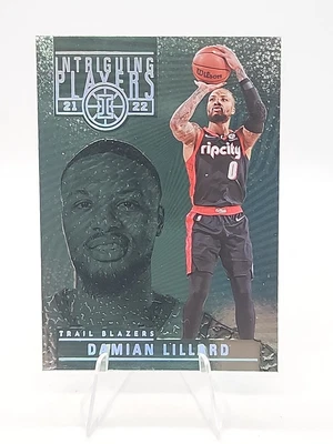2021-22 Illusions Intriguing Players Emerald #24 Damian Lillard Trail Blazers - Image 1 of 4