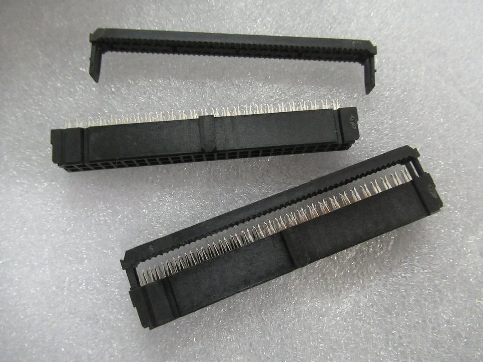 2 x 1-746285-0 50 Position Rectangular Receptacle Connector IDC GOLD 26-28 AWG  - Image 1 of 4