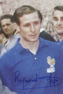 Raymond Kopa Original Signed Photo 10x15cm - Picture 1 of 1