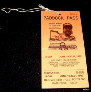 PADDOCK PASS 1992 PORTLAND GRAN PREMIO GARA 1991 VINCITORE MICHAEL ANDRETTI FOTO - Foto 1 di 1