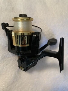 BASS PRO MEGA CAST 40 THREE BALL BEARINGS PRO SERIES Vintage Korea - Picture 1 of 7