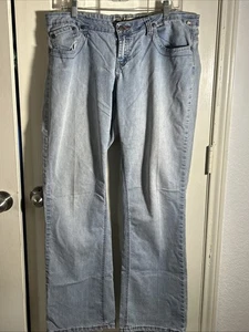 Mecca Femme Sz 16/16 Light Wash Embroidered Straight Leg Jeans - Picture 1 of 8
