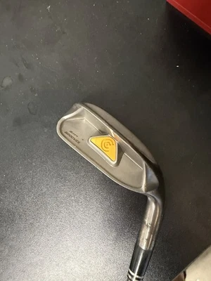 Cleveland Niblick S Chipper Wedge 37* RH Wedge Flex Steel 35" - Image 1 of 4