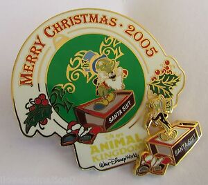 Disney Pin 43363 WDW Merry Christmas Animal Kingdom Jiminy Cricket Pin