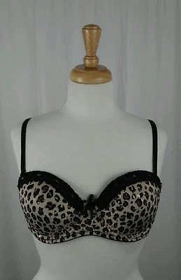 Sujetador multidireccional Love Affair Lingere estampado animal sin tirantes talla 34C Foto 1 de 4