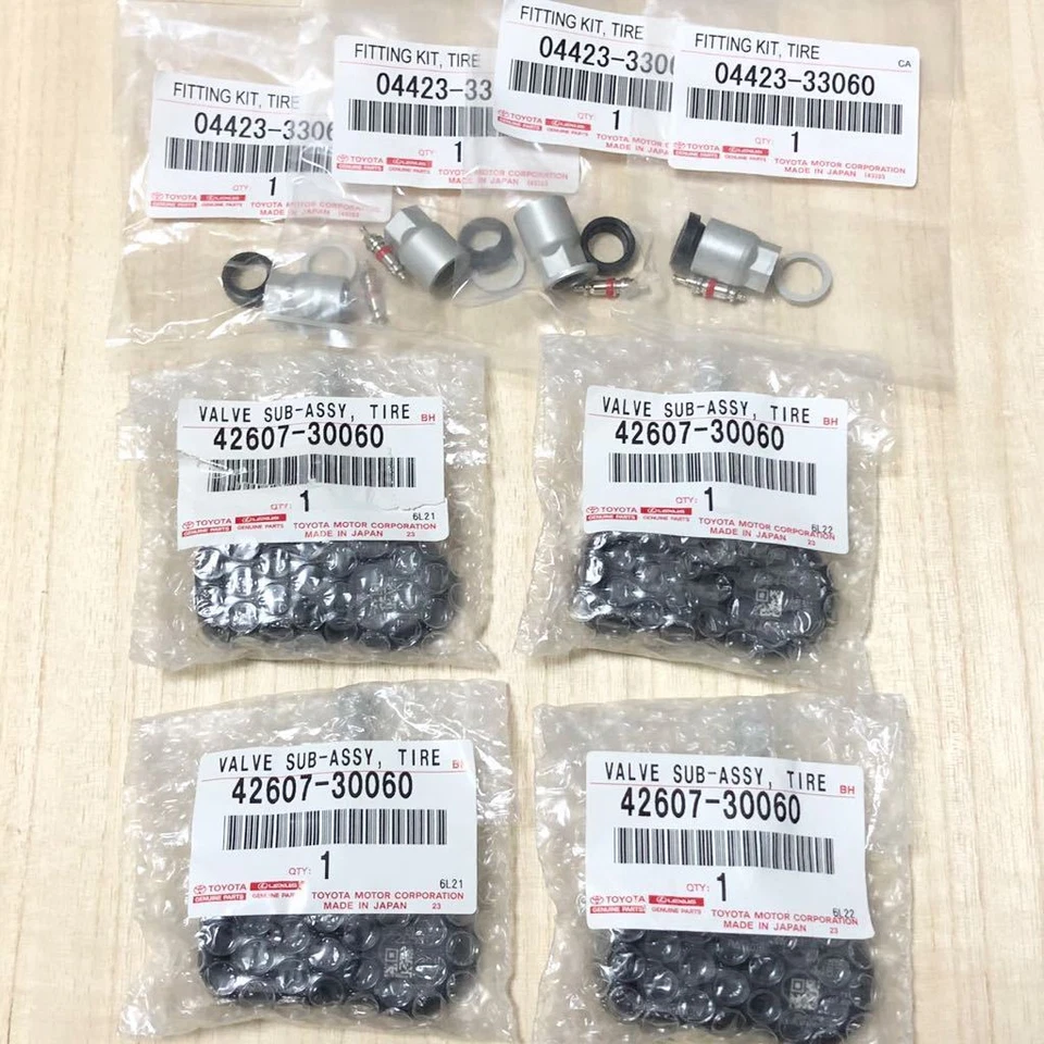 Sensor de presión de neumáticos genuino Lexus 13-18 GS350 42607-30060 x4 04423-33060 x4 Foto 1 de 1