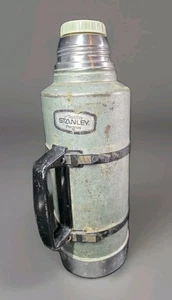 Vintage 1981 Aladdin's Stanley Thermos Quart USA acciaio infrangibile A-945DH - Foto 1 di 13