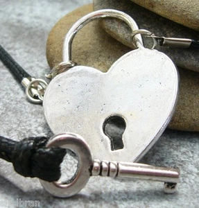 2 Key Heart Necklace Choker Set Couples Pair Padlock BDSM Collar Valentines Day - Picture 1 of 3