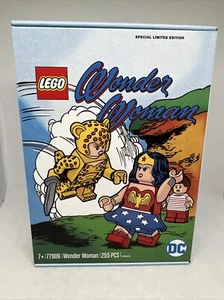 Lego 77906 WONDER WOMAN San Diego Comic-Con SDCC 2020 Exclusive w/3 minifigures - Picture 1 of 7