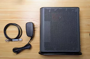 Comcast Xfinity Motorola MG7315 8x4 DOCSIS 3.0 Cable Modem and N450 Router - Picture 1 of 6