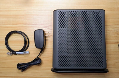 Comcast Xfinity Motorola MG7315 8x4 DOCSIS 3.0 Cable Modem and N450 Router - Image 1 of 4