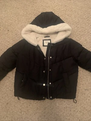 Chaqueta negra para mujer Holister, lana en el interior talla: pequeña - comprada en 2024 Foto 1 de 4