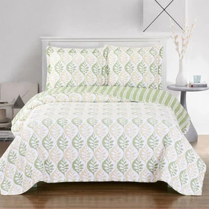 Gia Oversize Bedspread Coverlet Set Ultra Soft Reversible Lightweight All Season - Picture 1 of 5