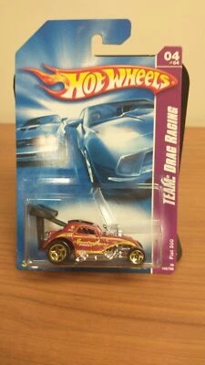 Fiat 500 2008 Hot Wheels Team: Drag Racing rojo/amarillo 160 Foto 1 de 4