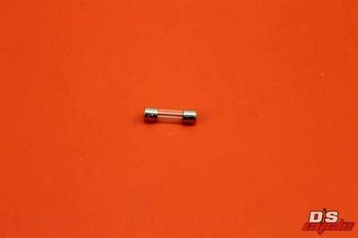 NOS HONDA FUSE A 5A ATC200 CB550 CB750 CH250 PART# 98200-10500 - Image 1 of 4