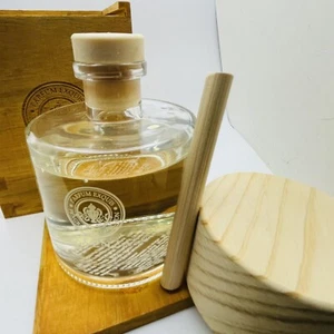 Essenza Natural Wood Cap Diffuser, 6 fl oz (177mL), NEW, blended w/essential oil - Picture 1 of 6