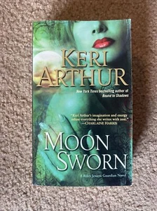 Riley Jenson Guardian Ser.: Moon Sworn : A Riley Jenson Guardian Novel by... - Imagen 1 de 1
